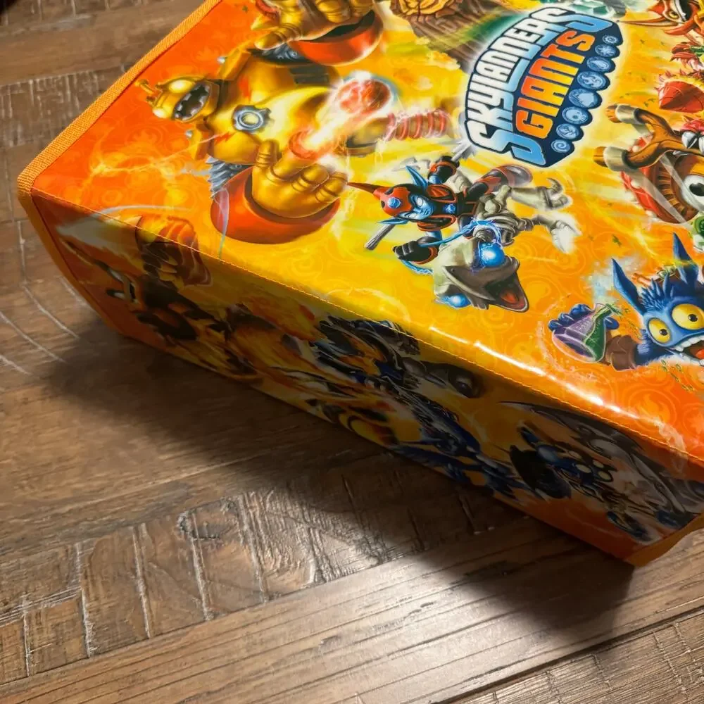 Skylanders Giants Display Carrying Storage Case Large Bag Figure Holder